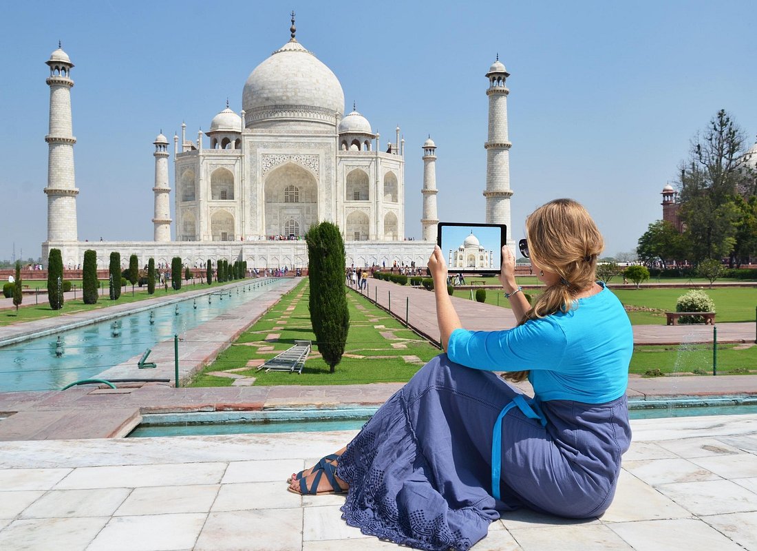 Same Day Taj Mahal Tour by Train from Delhi